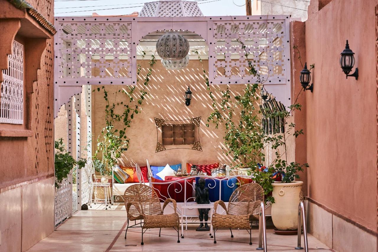 Riad Уарзазат Экстерьер фото